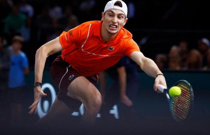 DIRECT. Rolex Paris Masters: Humbert drops the first set of his semi-final in the tie-break against Khachanov