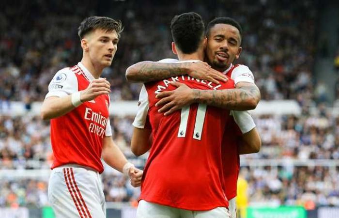 Live match between Arsenal and Newcastle (0-0) in the 10th round of the English Premier League