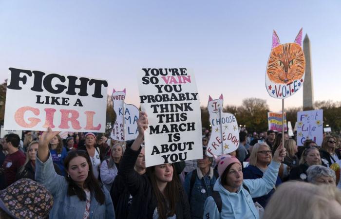 Washington | Thousands of women march for their rights and for Harris