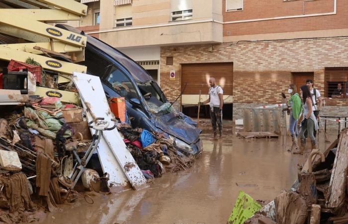 the town of Paiporta is nothing but chaos