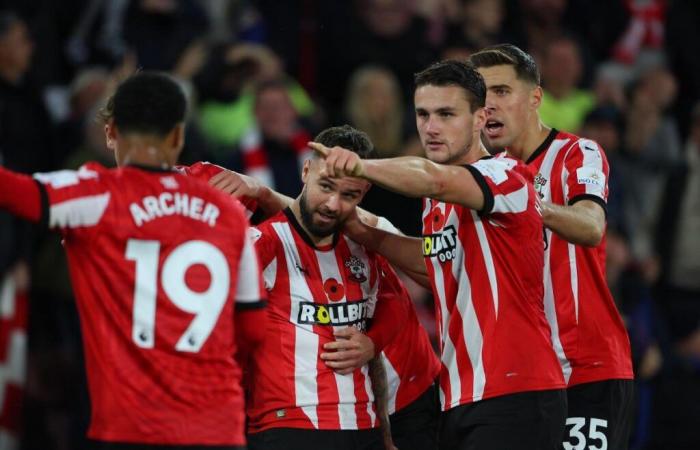 Saints survive VAR drama to seal Premier League season’s first win over Everton