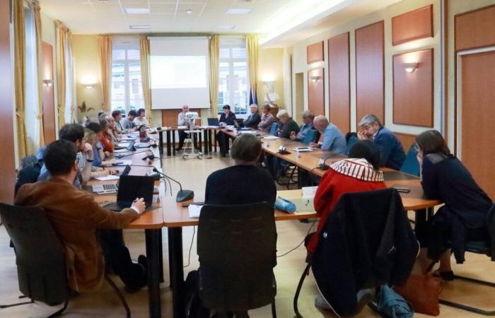 the next municipal council of Montmirail organized on November 5