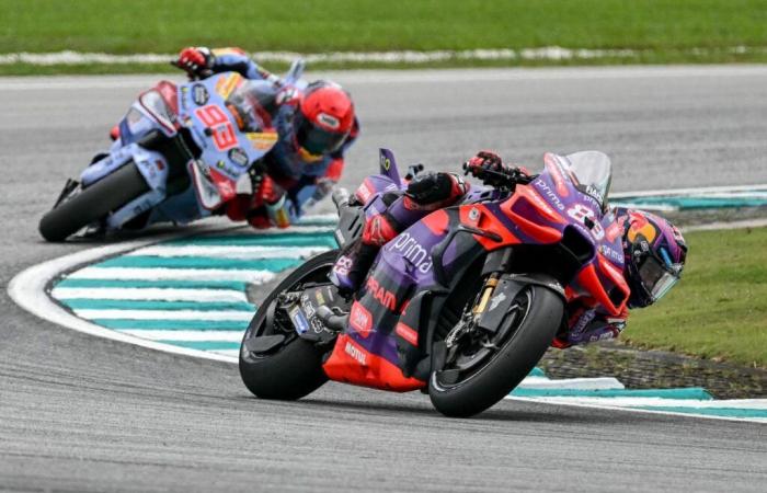 Martin wins Malaysian GP sprint, Bagnaia falls