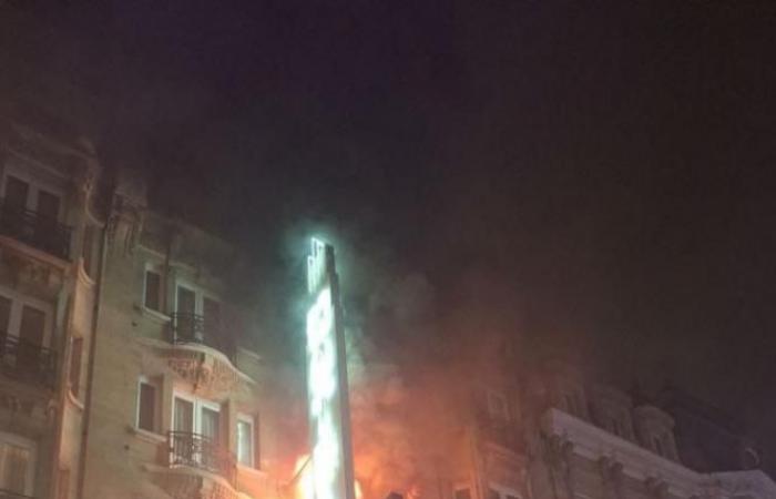 A hotel ravaged by flames in the center of Brussels: what we know (photos and video)