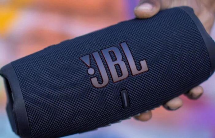 The JBL Charge Bluetooth speaker 5 to 60 euros off its price, it’s the offer of the week on Amazon!