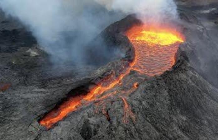 Conference “Iceland, volcanism in boreal land”: Conference in Premanon