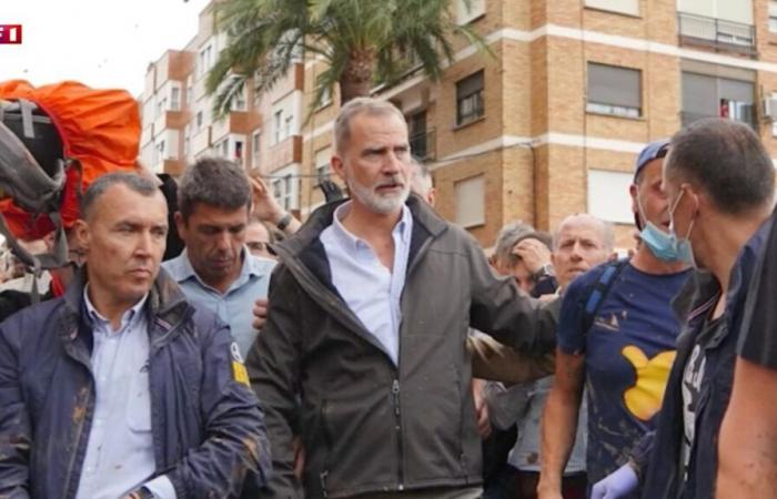 Floods in Spain: the story of the very high tension visit of the royal couple near Valencia