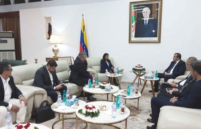 Arkab receives Venezuelan Oil Minister