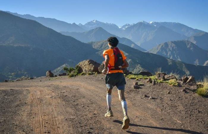 Two Moroccans win the 4th stage of the race