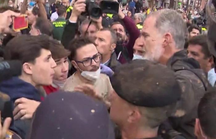 the reasons for the anger of the affected residents against the king and queen of Spain visiting Paiporta