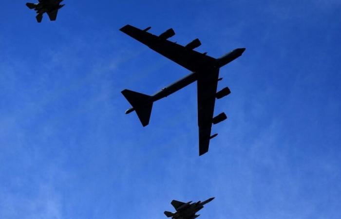 US B-52 fighter jets arrived in region to warn Iran