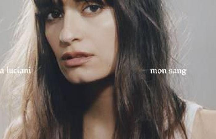 Singer Clara Luciani returns with “Mon sang”, an intimate album dedicated to her son – rts.ch