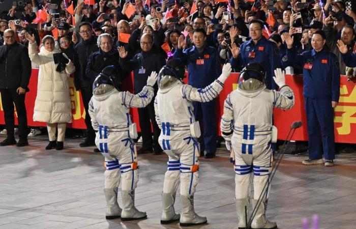 China | Astronauts from the Tiangong space station return to earth