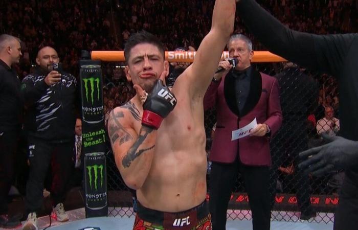 ‘Moreno is back!’: Social media reacts to Brandon Moreno’s shutout vs. Amir Albazi at UFC Fight Night 246