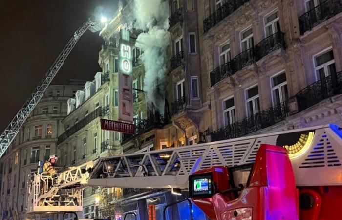 A hotel destroyed by fire, 40 people evacuated: what happened last night in Brussels? (pictures)