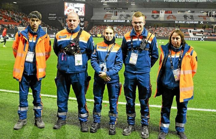 On match nights at Roudourou, they watch over the players and the public [En images]