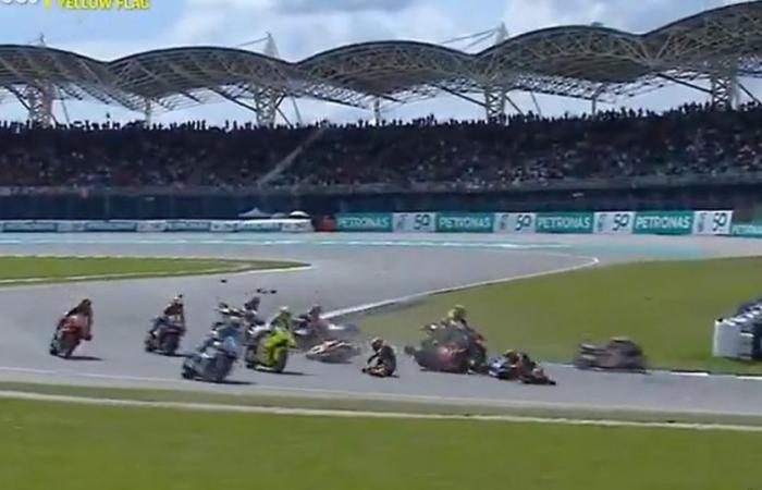 in video, the impressive crash involving Quartararo during the departure in Malaysia