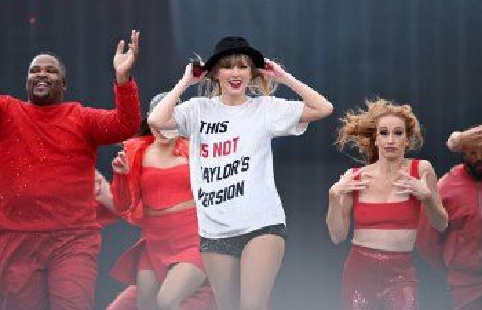 Taylor Swift Gifts ‘Eras Tour’ Hat to Baby She Met on Livestream