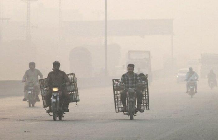 Lahore’s AQI touches unprecedented level – Pakistan