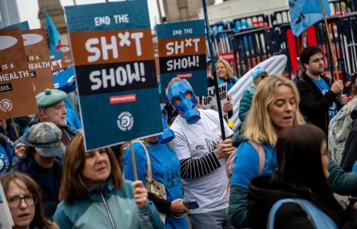 thousands of people march in London against water pollution