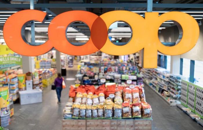 Coop follows Migros and announces lower prices