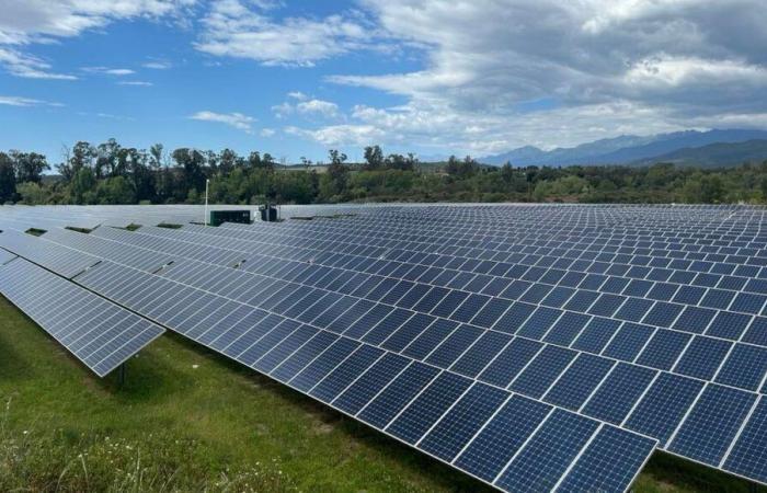 22,000 solar panels in Saint-André-de-l'Eure on old runways of an aerodrome