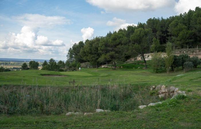 Gard. Once abandoned, this golf course will rise from its ashes: major investments to come