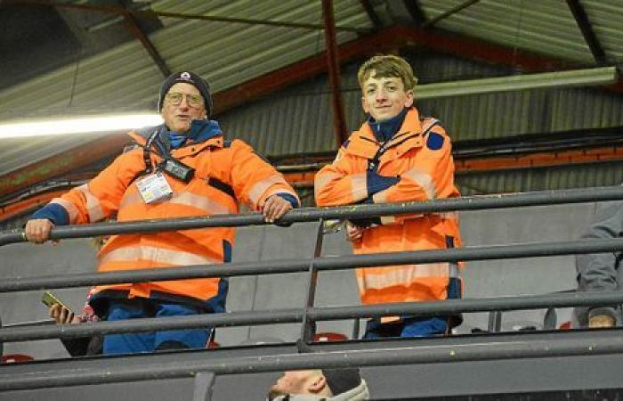 On match nights at Roudourou, they watch over the players and the public [En images]