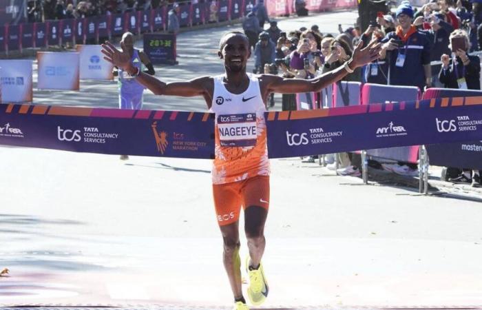 New York Marathon. Kenyan Sheila Chepkirui and Dutchman Abdi Nageeye compete