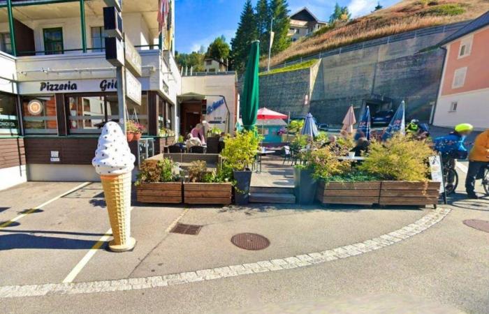 Drunk Swiss soldiers steal giant ice cream