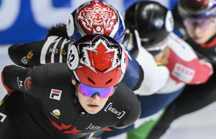 Short track speed skating: Canadian mixed relay wins gold in Montreal