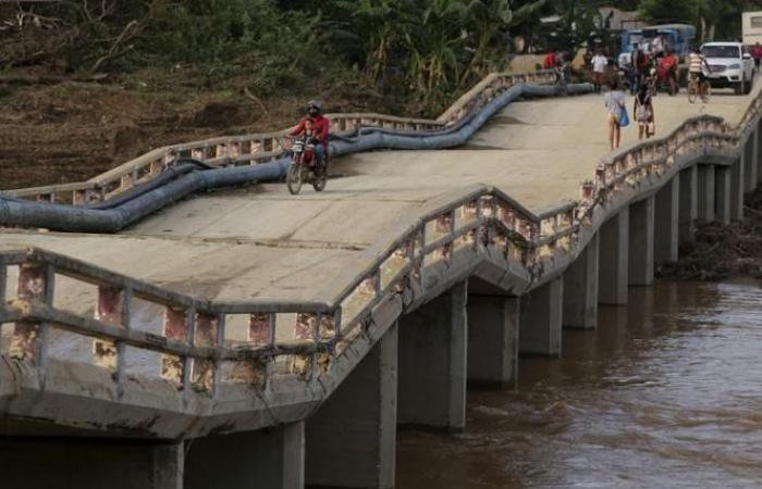 nearly 70,000 evacuated facing risk of flooding