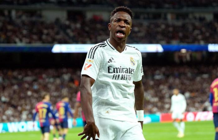 Real Madrid – Ballon d’Or: Vinicius Jr gets tackled!