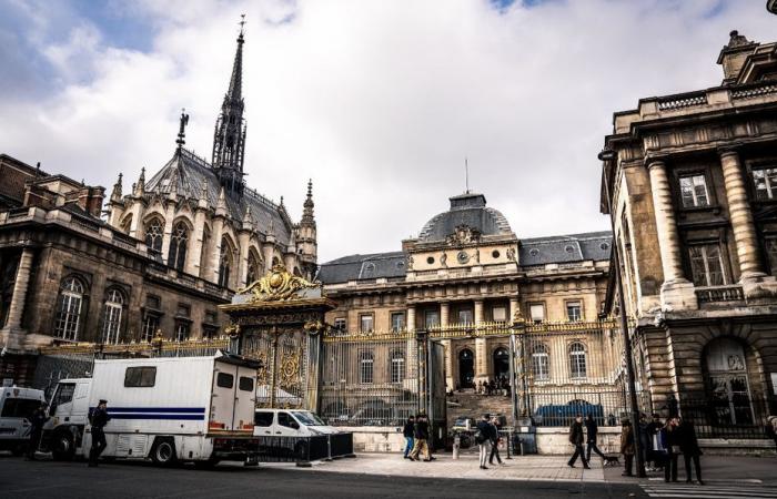 the trial of Réunionnais Louqmane Ingar and the seven other accused opened in Paris