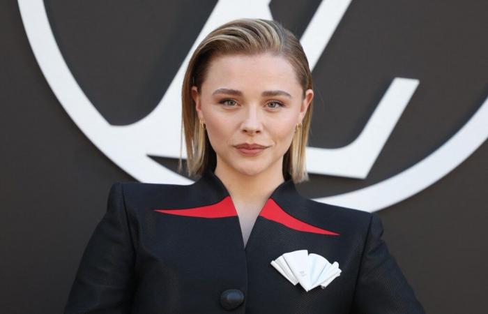 Chloë Grace Moretz sides with Kamala Harris and comes out