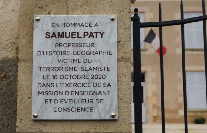 Assassination of Samuel Paty: eight people in the dock