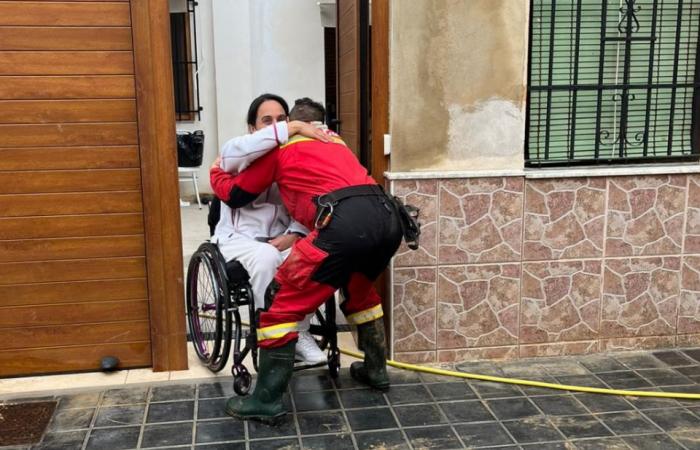 the shocking images of this firefighter from Lyon to Valence