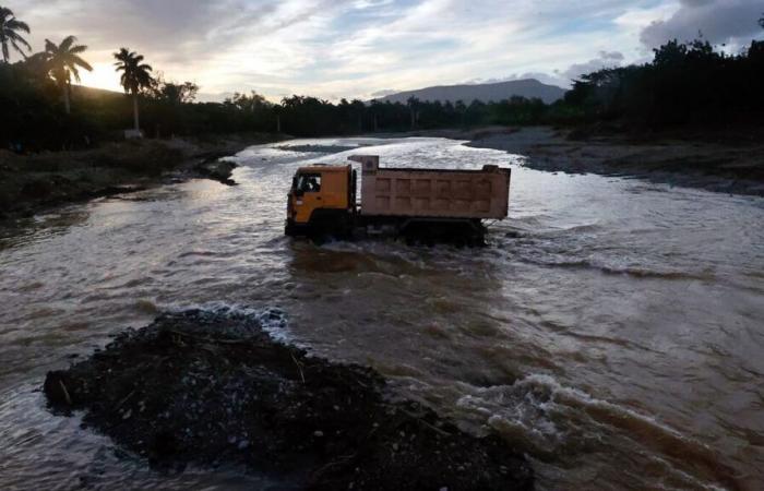 Risk of flooding in Cuba, nearly 70,000 evacuated