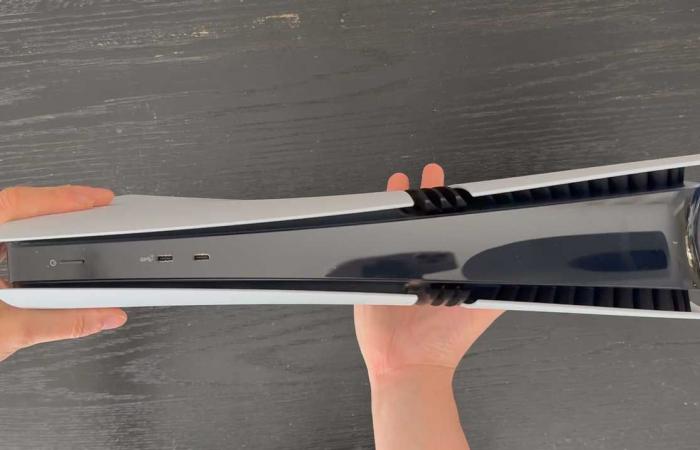 The PS5 Pro Blends The Best Parts Of The OG PS5 And The PS5 Slim Design