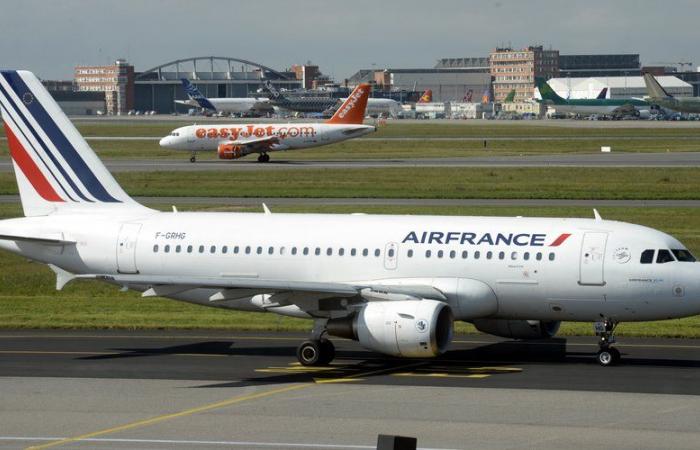 TRUE OR FALSE. Was an Air France flight targeted by a missile over Sudan?