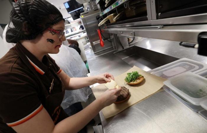 Burger King launches the maroilles hamburger in Hauts-de-France to celebrate Losc's victory over Real