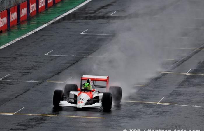 Formula 1 | Hamilton was very moved to be able to drive Senna's McLaren in Brazil