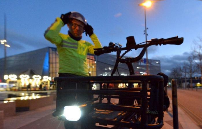 In Vendée, an operation to educate cyclists to light their bikes at night