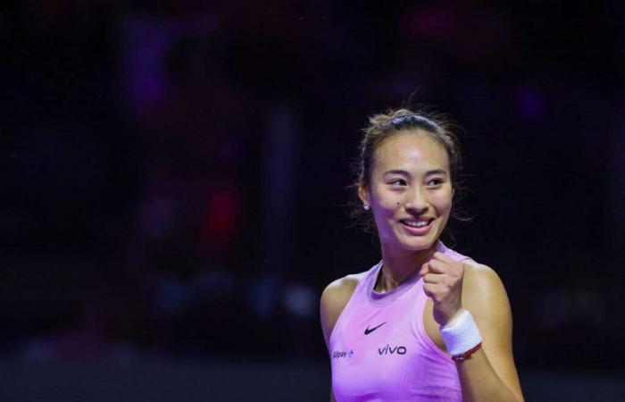 WTA Masters: Zheng emerges victorious from a long fight against Rybakina