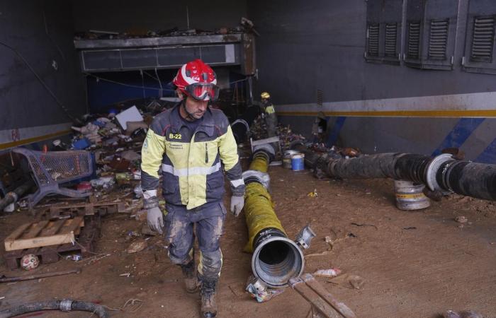 Storms in Spain: Many deaths feared in flooded underground car parks