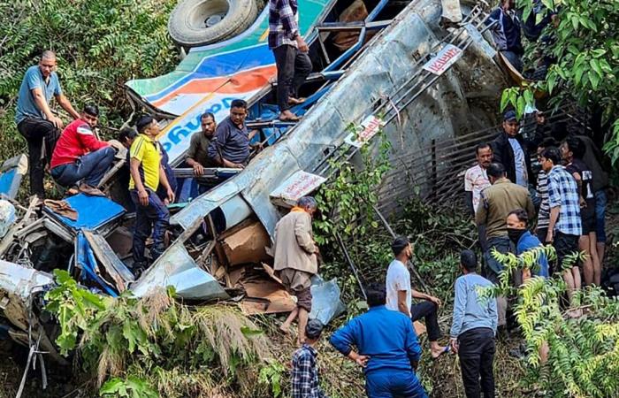 India | At least 36 dead in Himalayan bus accident