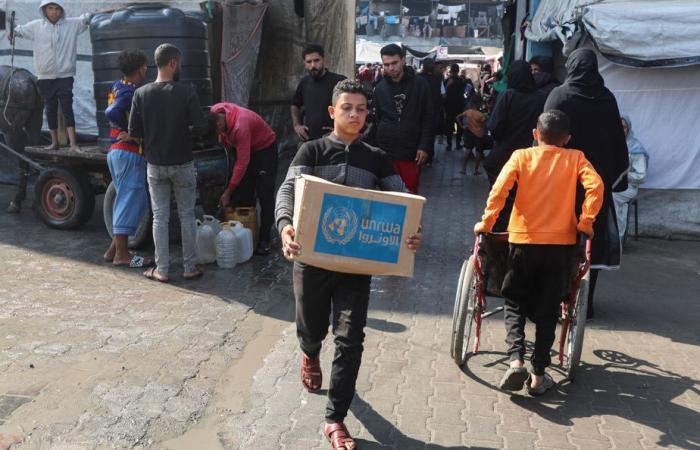 Gaza Strip | Gaza hospital bombed, Israel informs UN of UNRWA ban