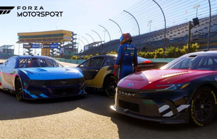 Update 14 Forza Motorsport: NASCAR, AI, Career… new features are available | Xbox