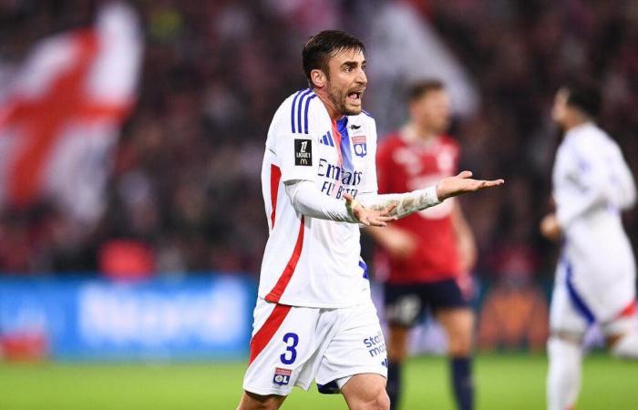 Frightened, Tagliafico's wife leaves Lyon