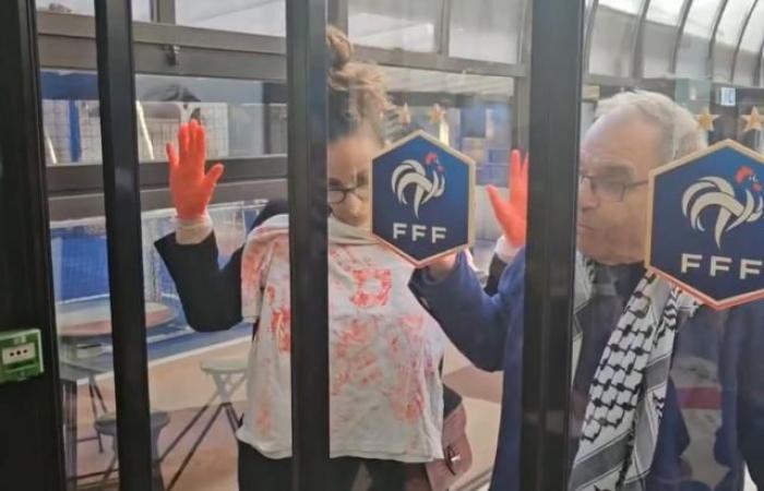 Pro-Palestinian activists invade the FFF premises to protest against the holding of the France-Israel match